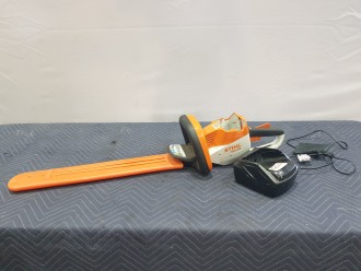 Lot 76