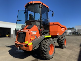 Lot 4