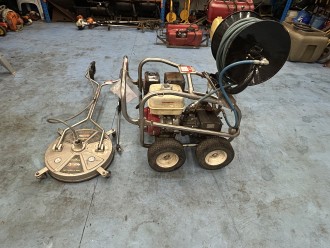 Lot 3